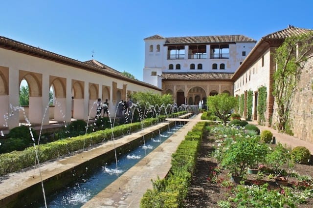 Things No One Tells You about Moving Abroad